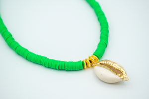 closeup of Abigail Summer Shell Choker Necklace