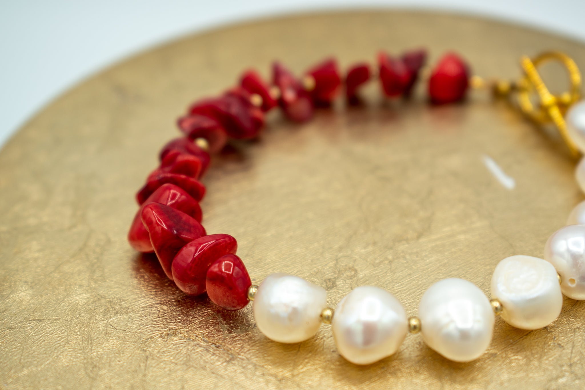 Lava & Ice ocean red bracelet closeup view