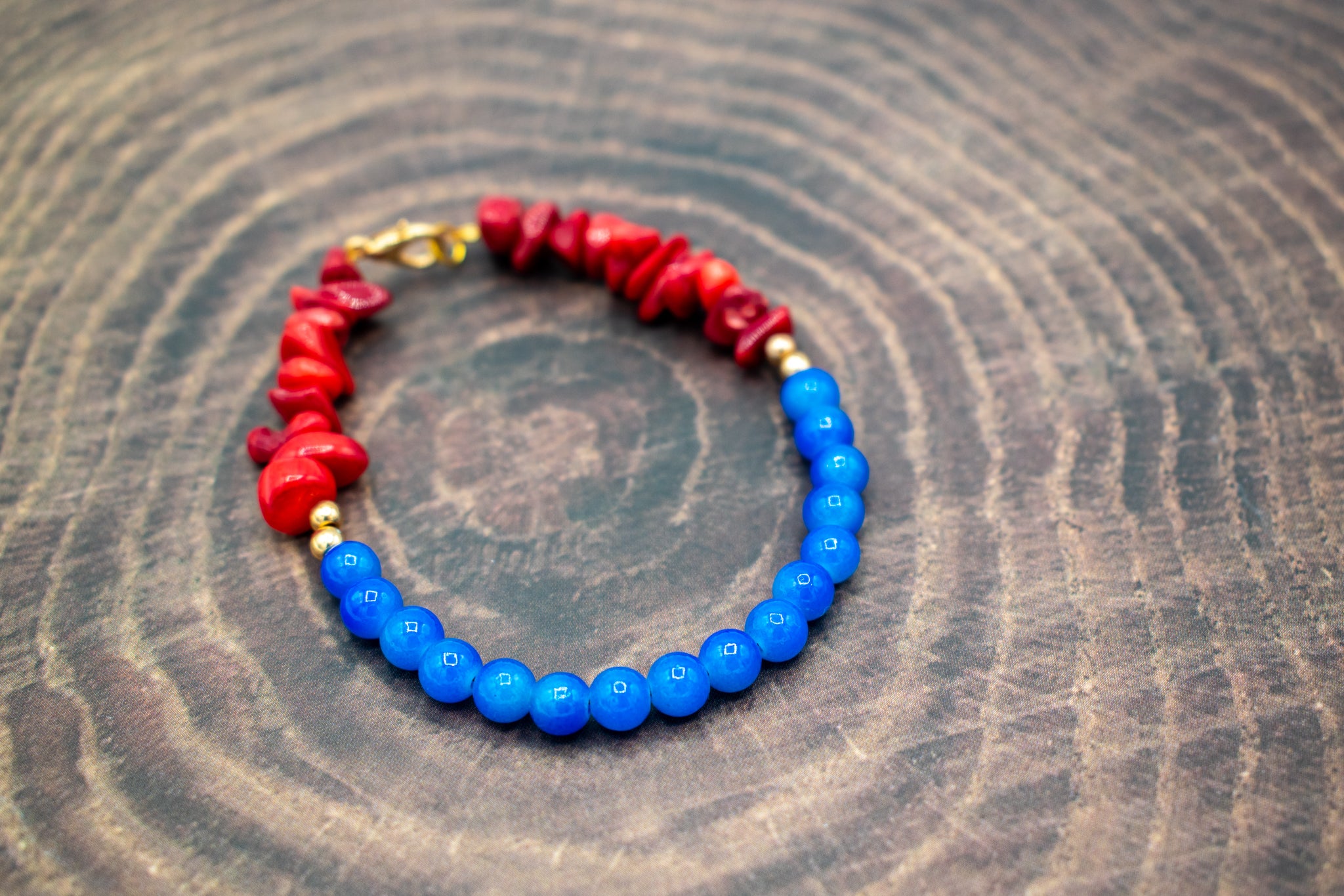 blue Jade healing stones with deep red Coral beads bracelet 