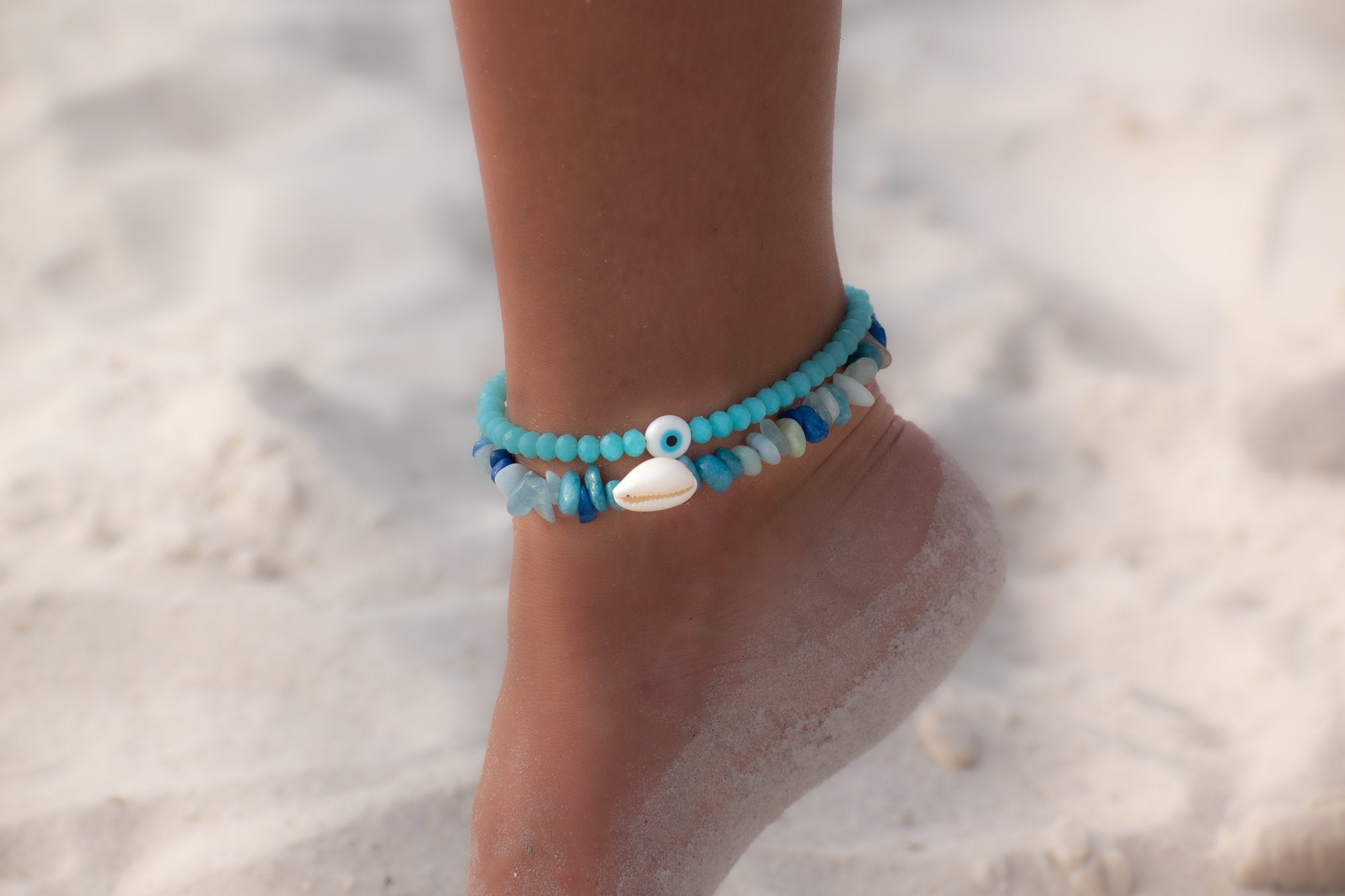 woman wearing an anklet 